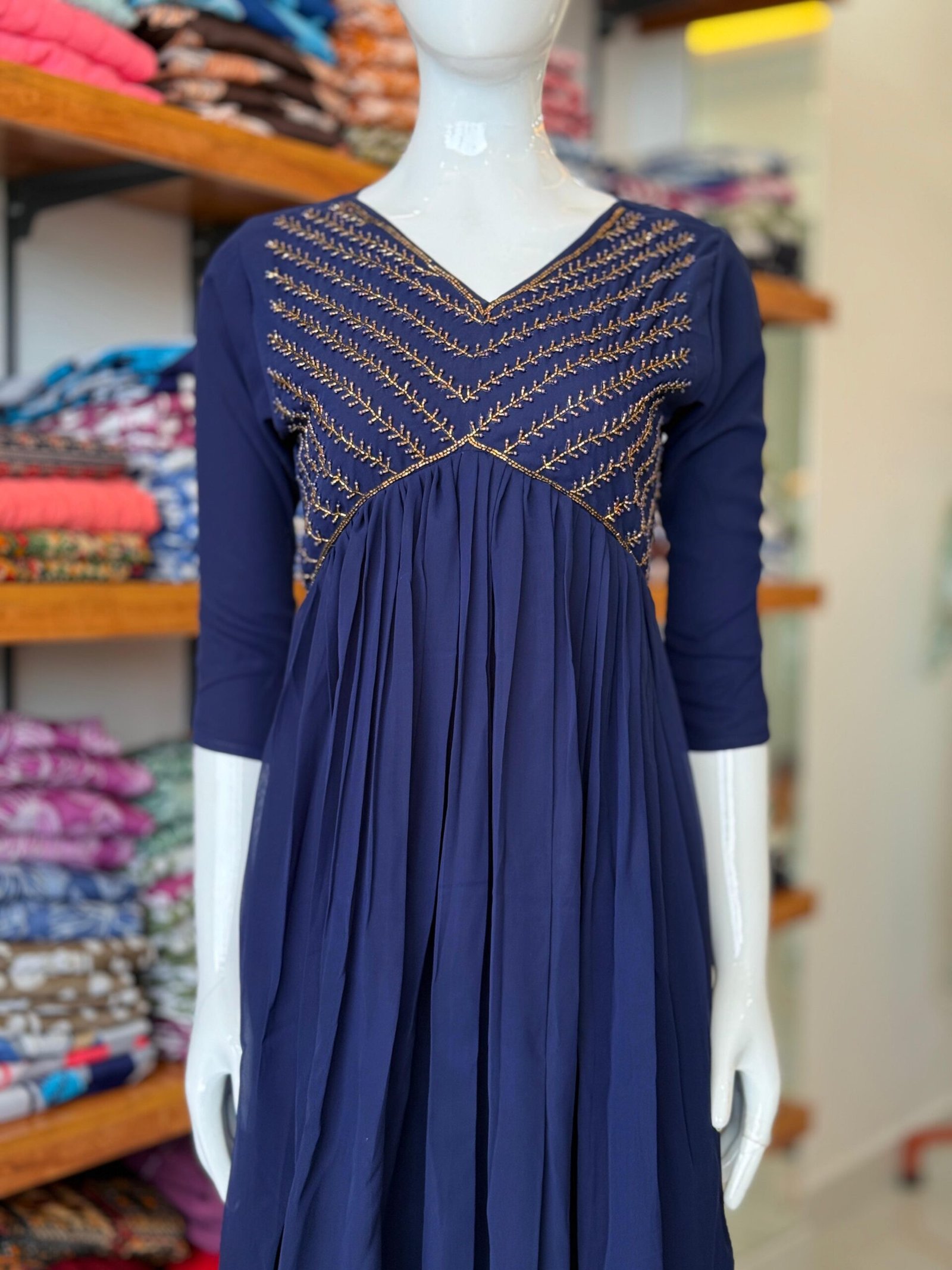 ALIYACUT WITH HEAVY HANDWORK