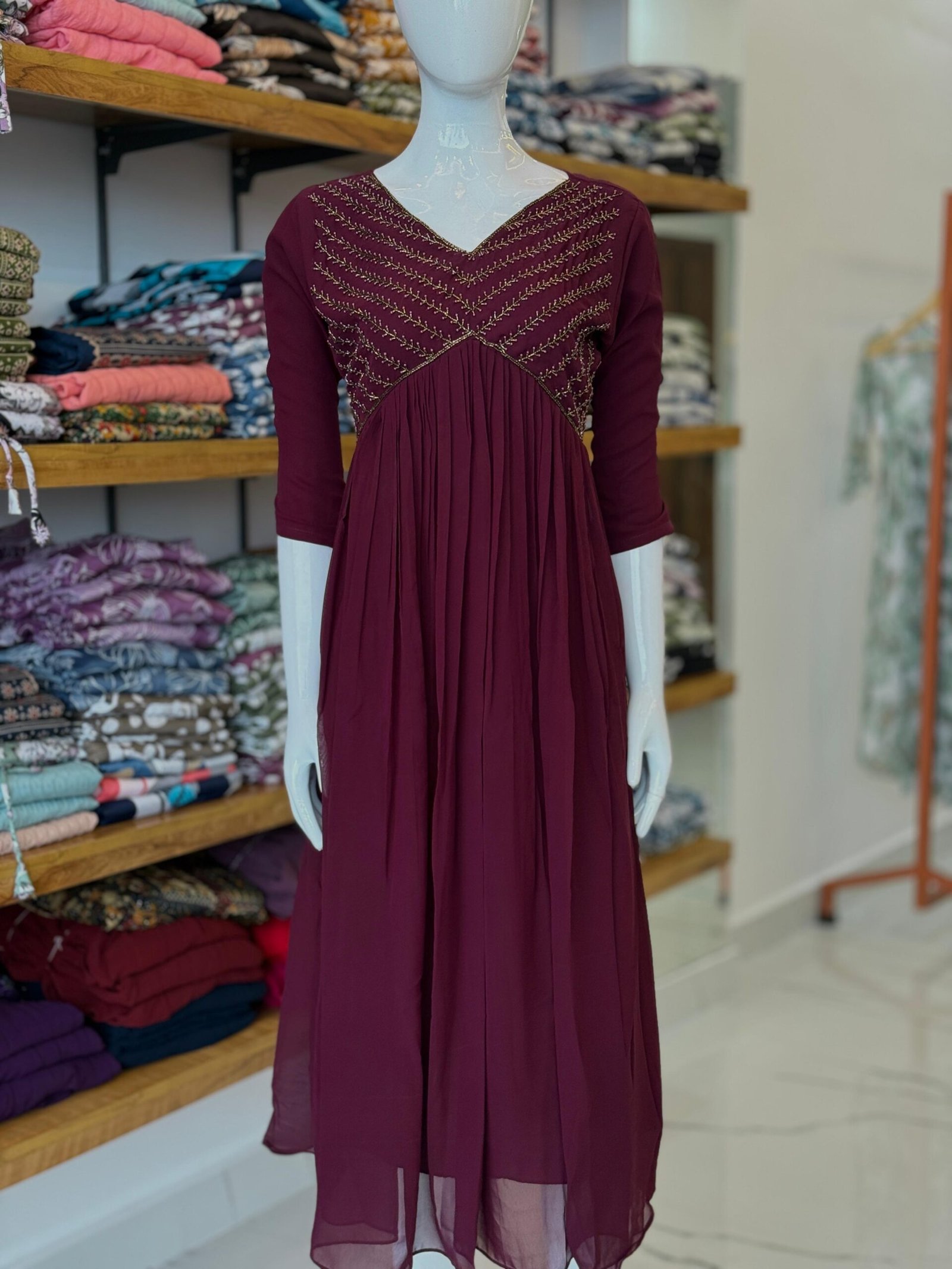 ALIYACUT WITH HEAVY HANDWORK